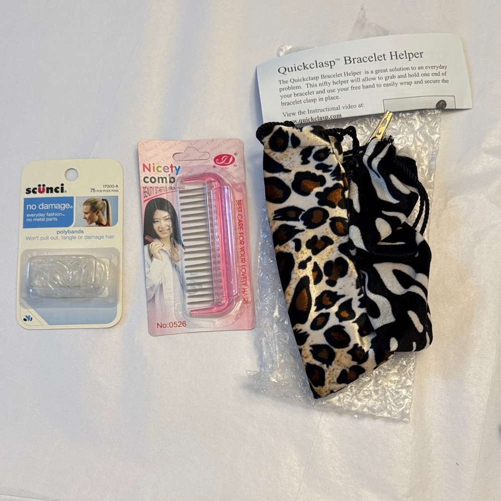 Leopard Print bracelet helpers & Hair Accessories Set, new & like new